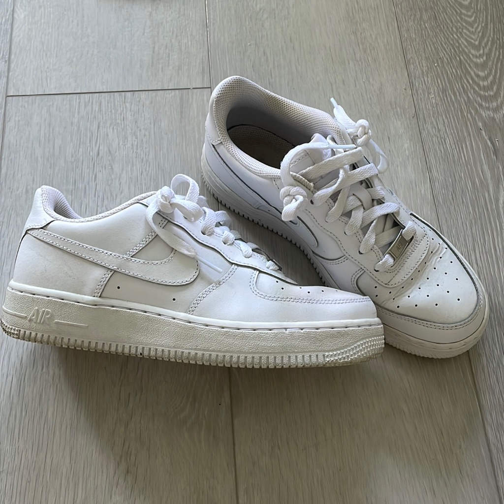 White Nike Air Force 1 Youth 5.5 Women’s 7